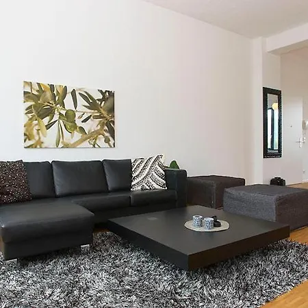 Spacious Friedrichshain *