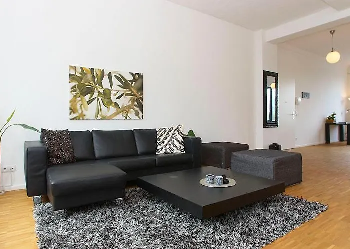 Spacious Friedrichshain *