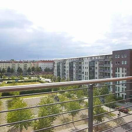Spacious Friedrichshain شقة *